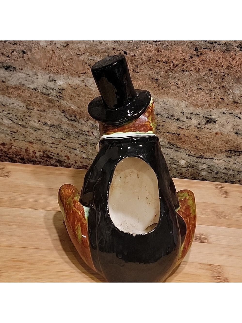 Vintage Ceramic Frog in Tuxedo and Top Hat Planter - Picture 3 of 6